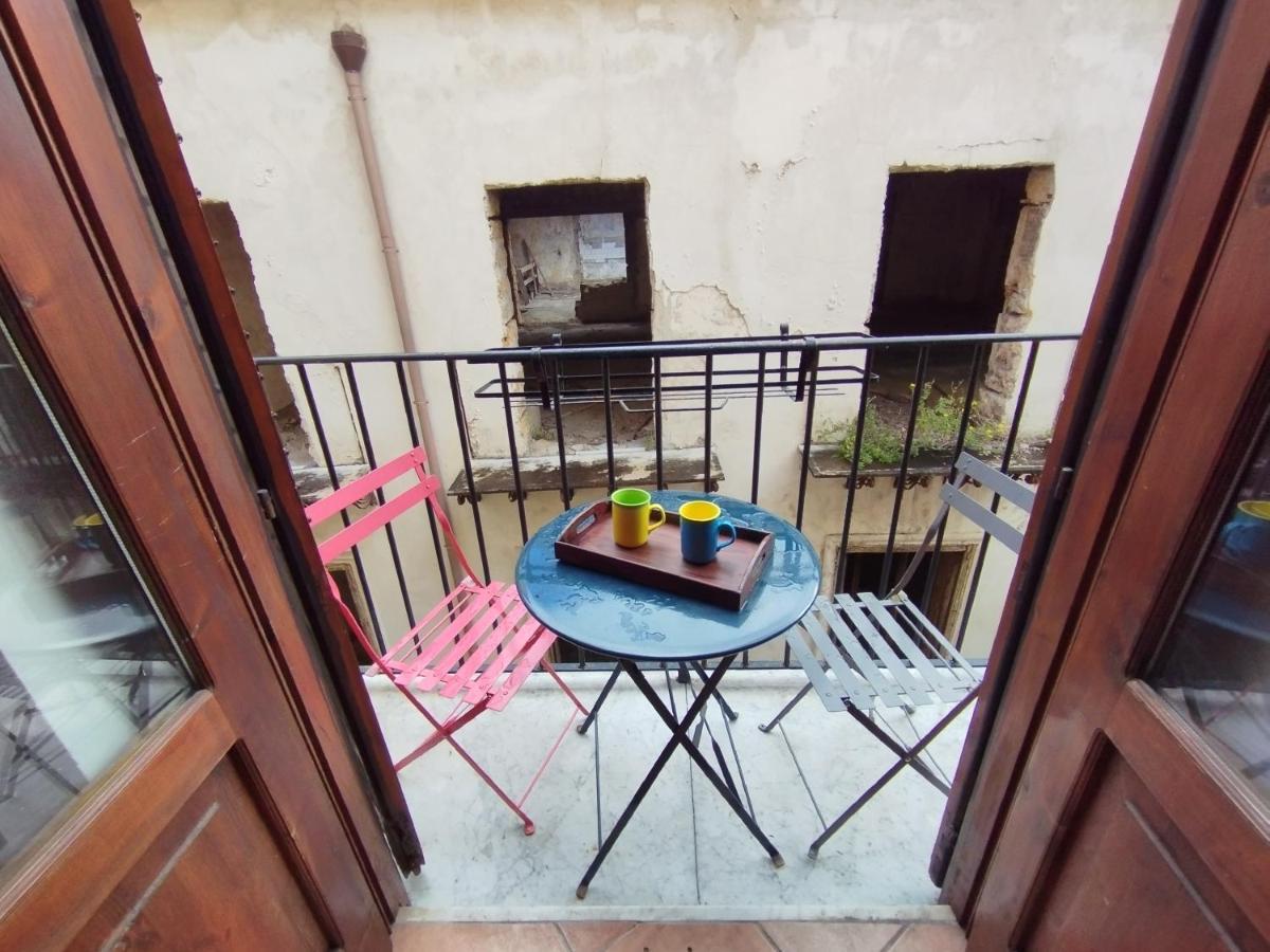 Apartment By The Market Palermo Exteriér fotografie